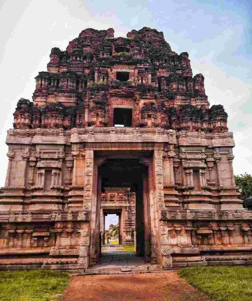 Backside view of the second entrance tower of Achyutaraya Temple
