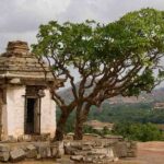 Hemakuta Hill Temple Complex (in this image have Sri Prasanna Anjaneya temple)
