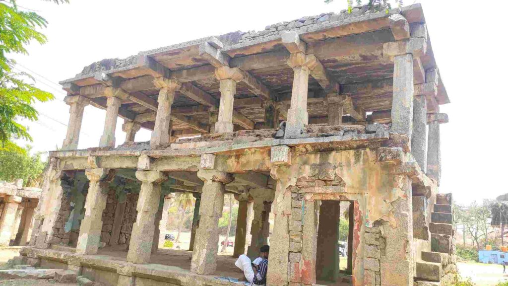 In Hampi Bazaar, double-storied pavilions with ruins - 5