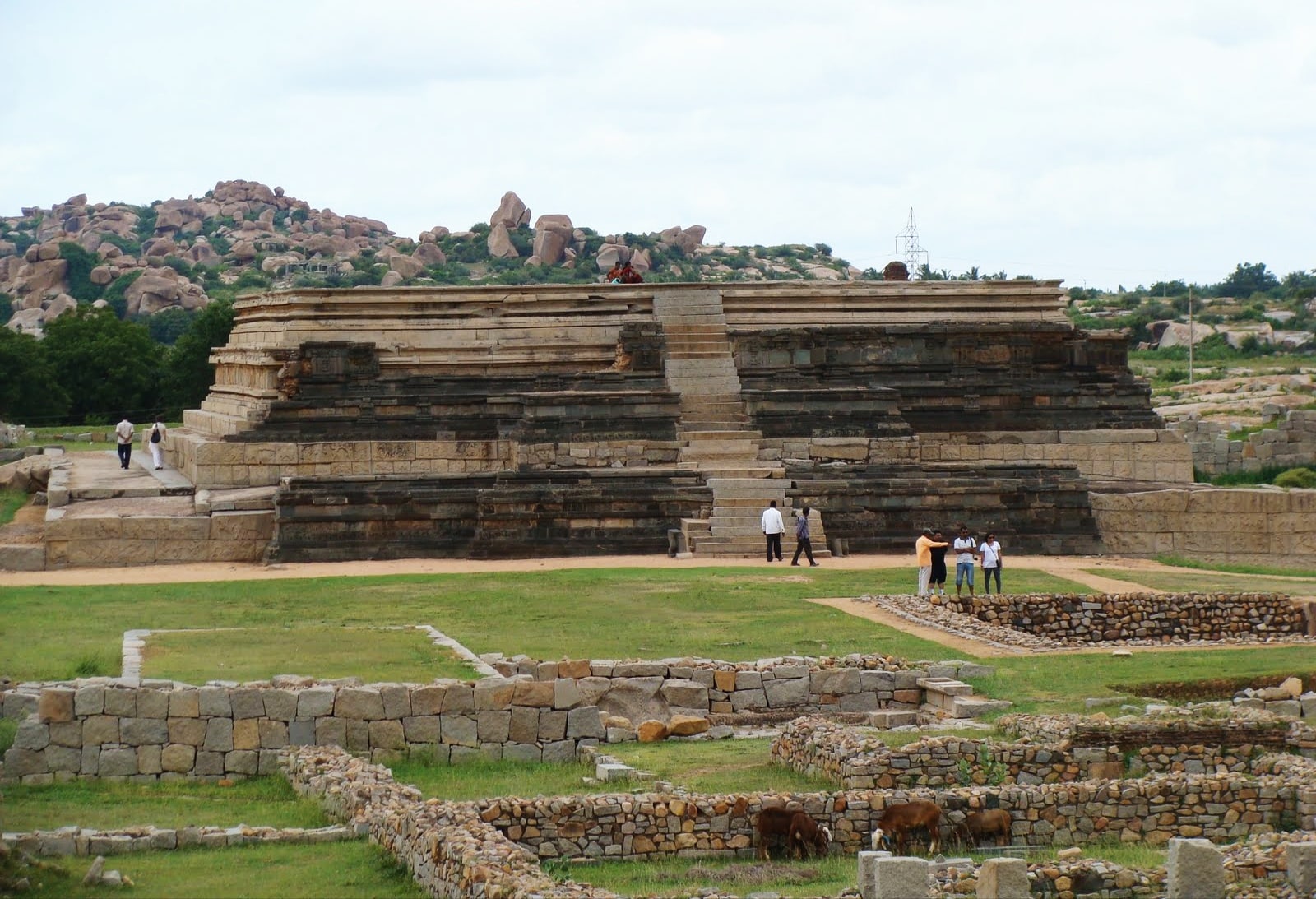 Mahanavami Dibba, Hampi