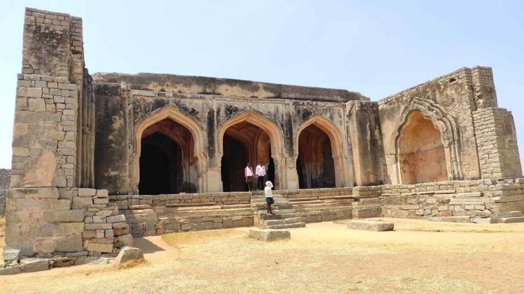 Masjid (Mosque) Within the Royal Enclosure