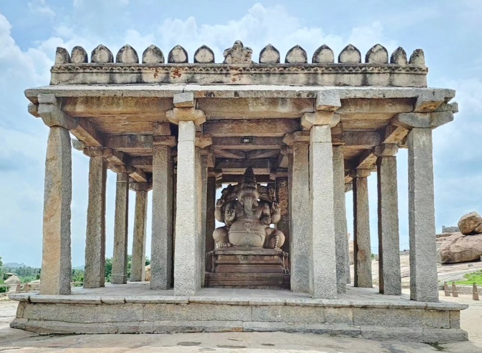 Sasivekalu Ganesha Temple