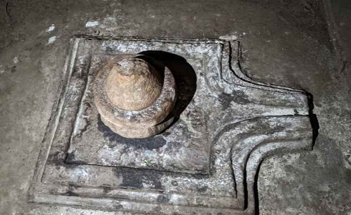 Shiva Lingam in the Sanctum Sanctorum on Dry Days