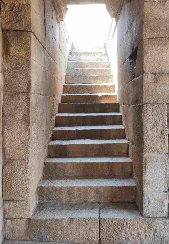 The two side steps on the eastern side lead to the top of the Mahanavami Dibba. In this picture, you are looking at one side of the stairs.
